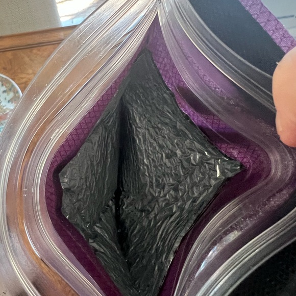 Insulated portable wine cooler/holder - Picture 6 of 6